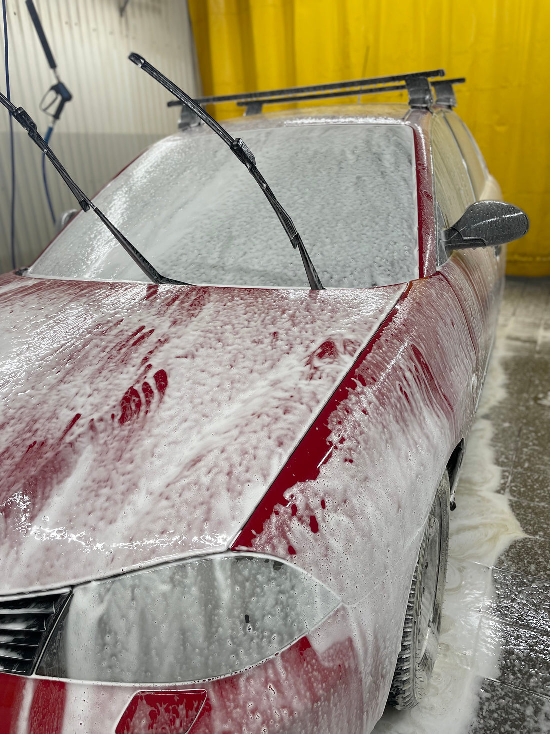 Tvätta bilen efter semestern – steg för steg guide